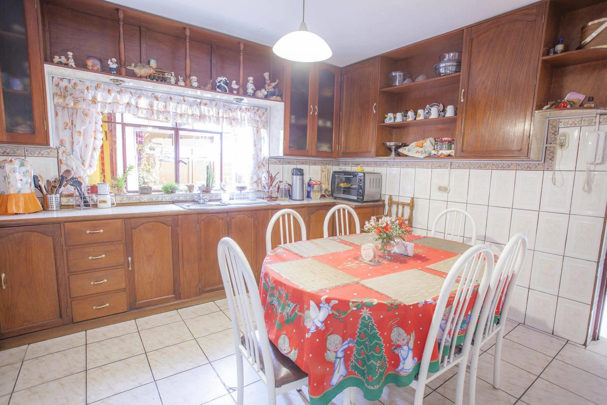 Alojamiento Soledad Huaraz  Exterior photo