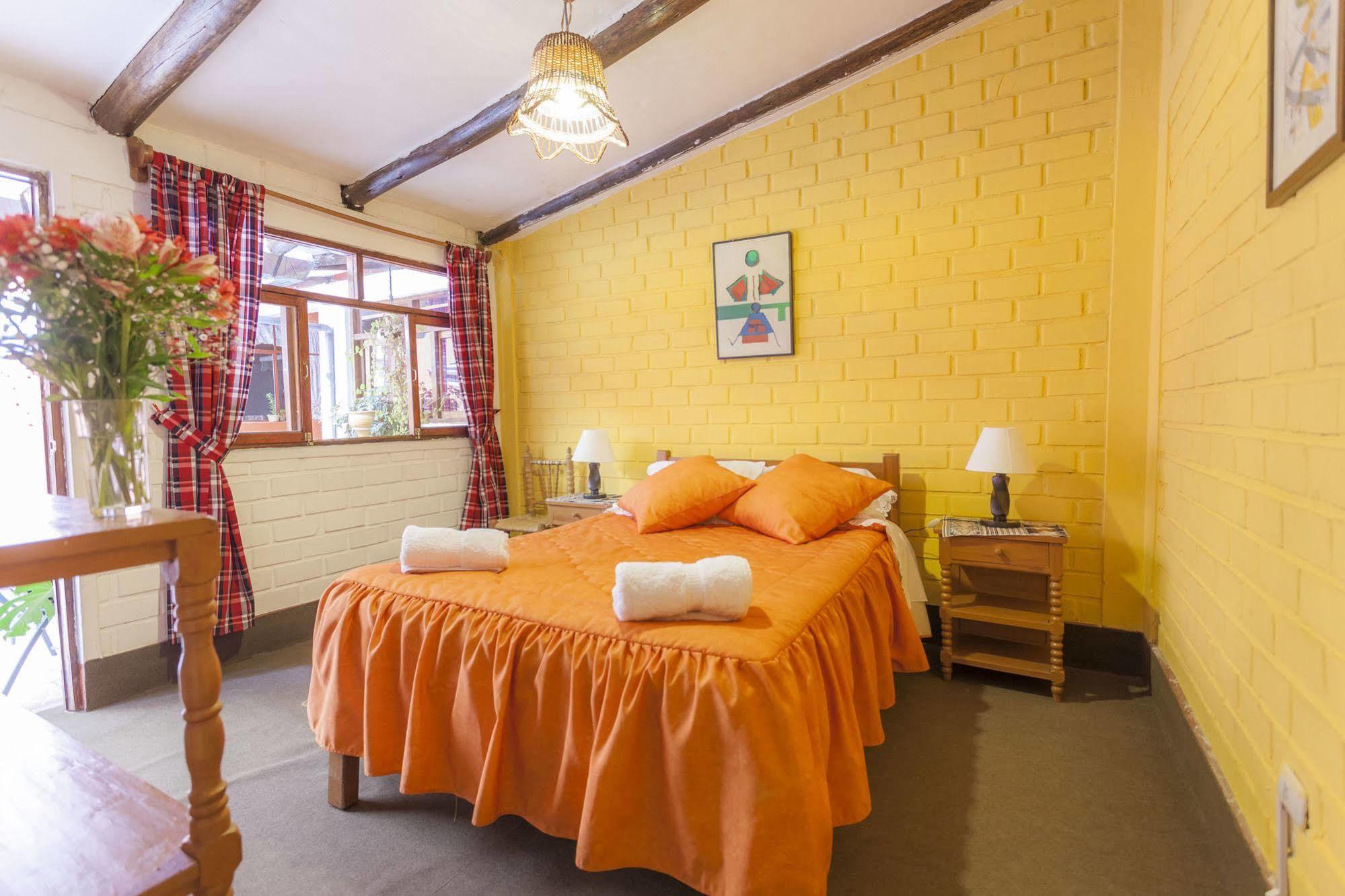 Alojamiento Soledad Huaraz  Exterior photo