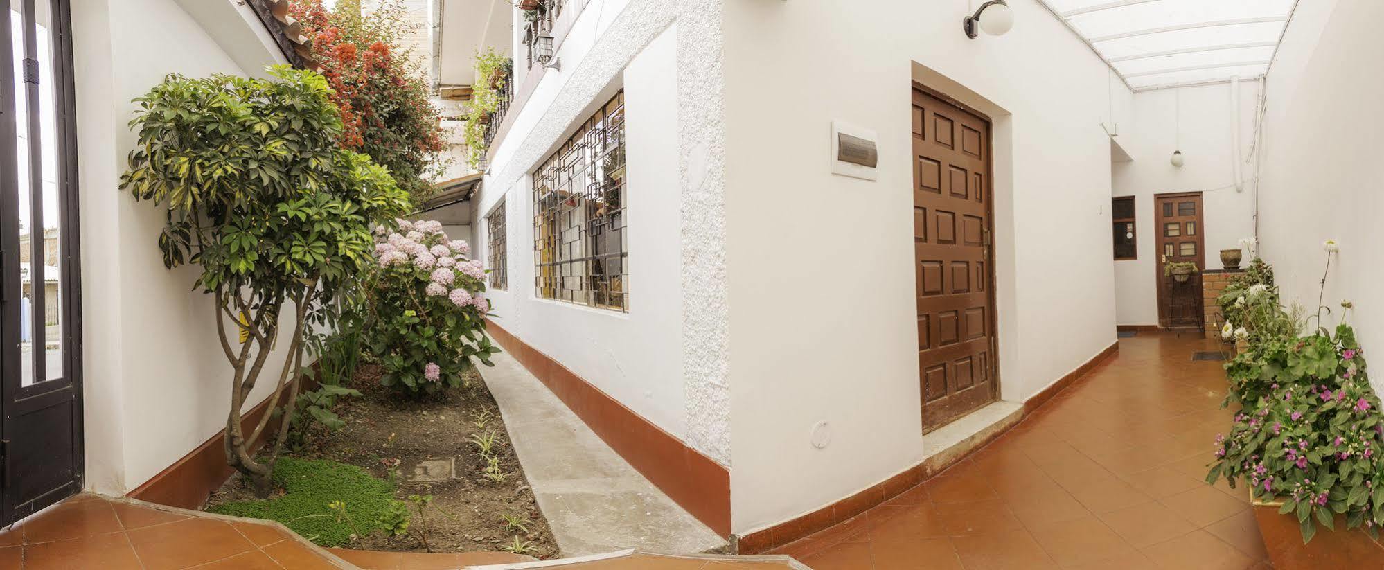 Alojamiento Soledad Huaraz  Exterior photo